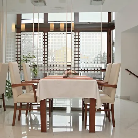 Hotel Garni Praha 3*