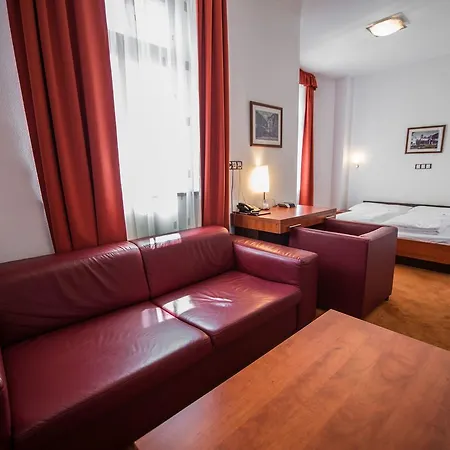 Hotel Garni Praha Trenčianské Teplice