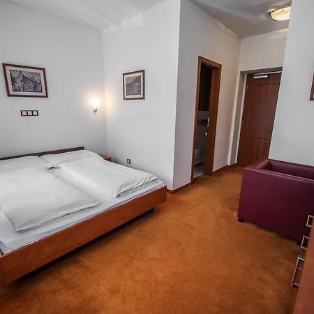 Garni Praha Hotel Trenčianske Teplice