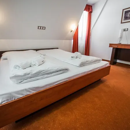 Garni Praha 3* Trenčianské Teplice