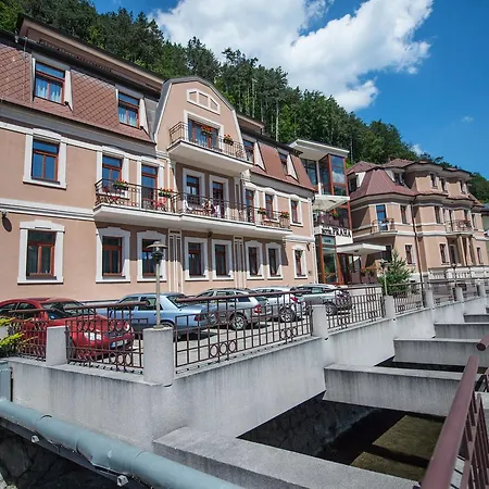 Garni Praha Hotel 3*