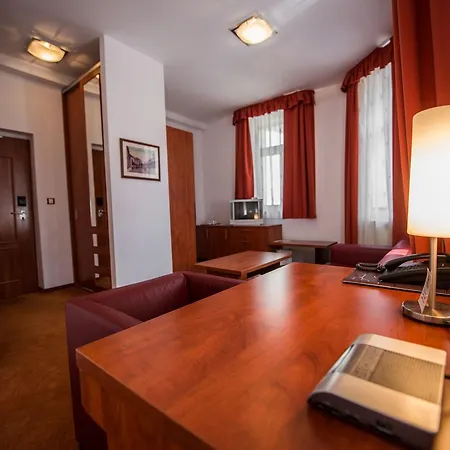 Garni Praha Hotel 3*