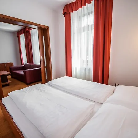Garni Praha Trencianske Teplice