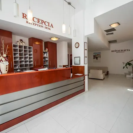 Hotel Garni Praha Trenčianske Teplice